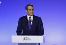 439023-mitsotakis.jpg