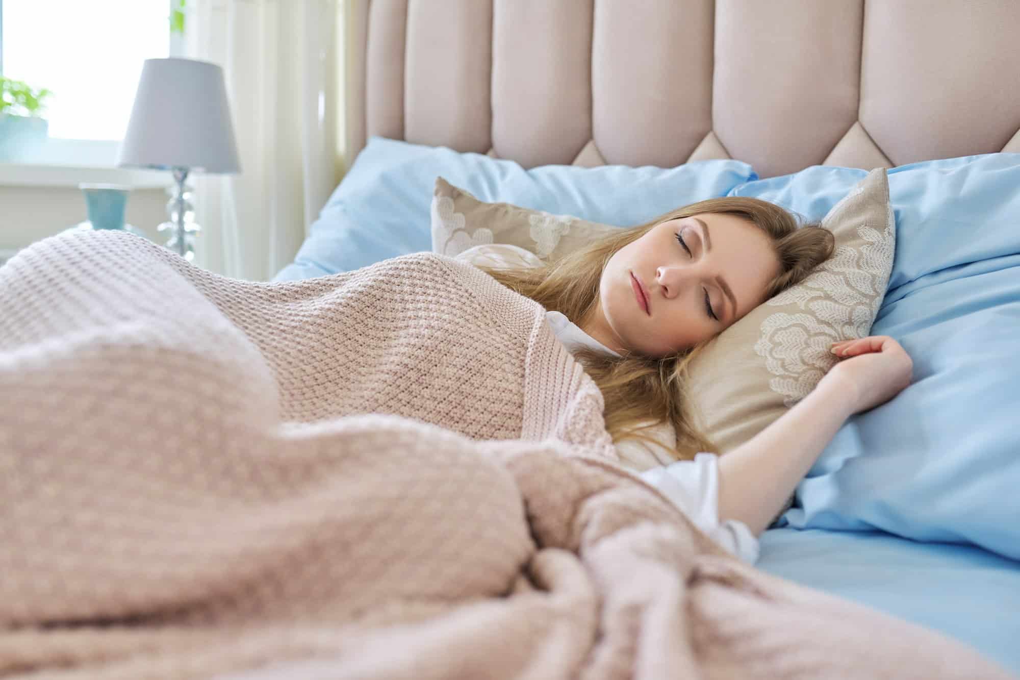 Ύπνος: Αν έχετε άπνοια και κοιμάστε λιγότερο από 7 ώρες αυξάνεται ο κίνδυνος θνησιμότητας 