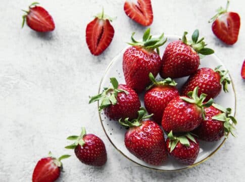 Φράουλες: 5 λόγοι για να τις τρώμε